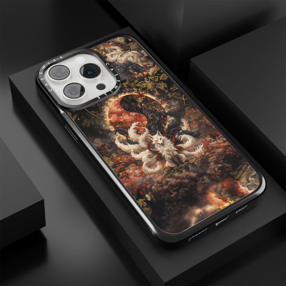 Yin and Yang Kitsune Painting - Etui