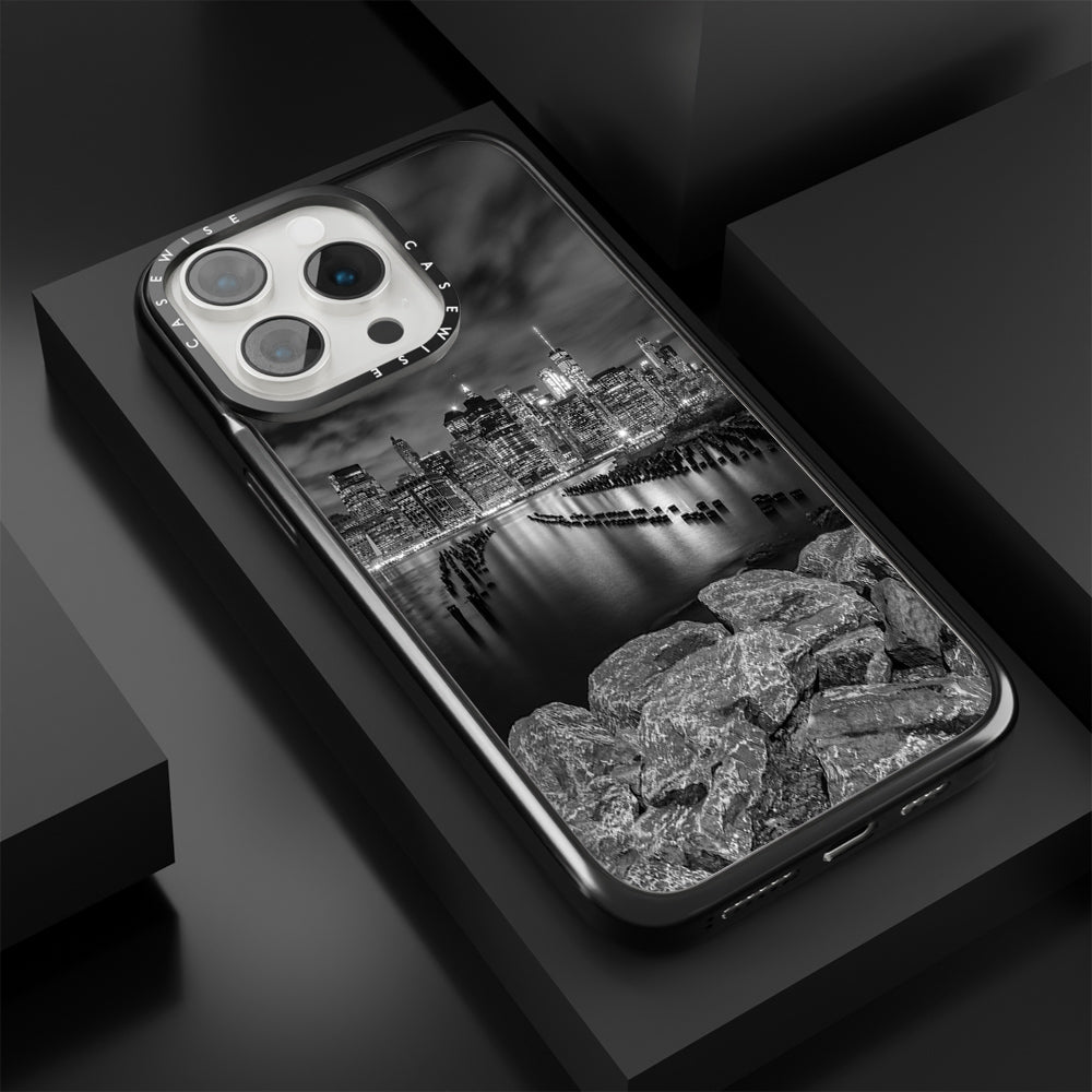 MANHATTAN SKYLINE Monochrome evening atmosphere in NYC - Etui