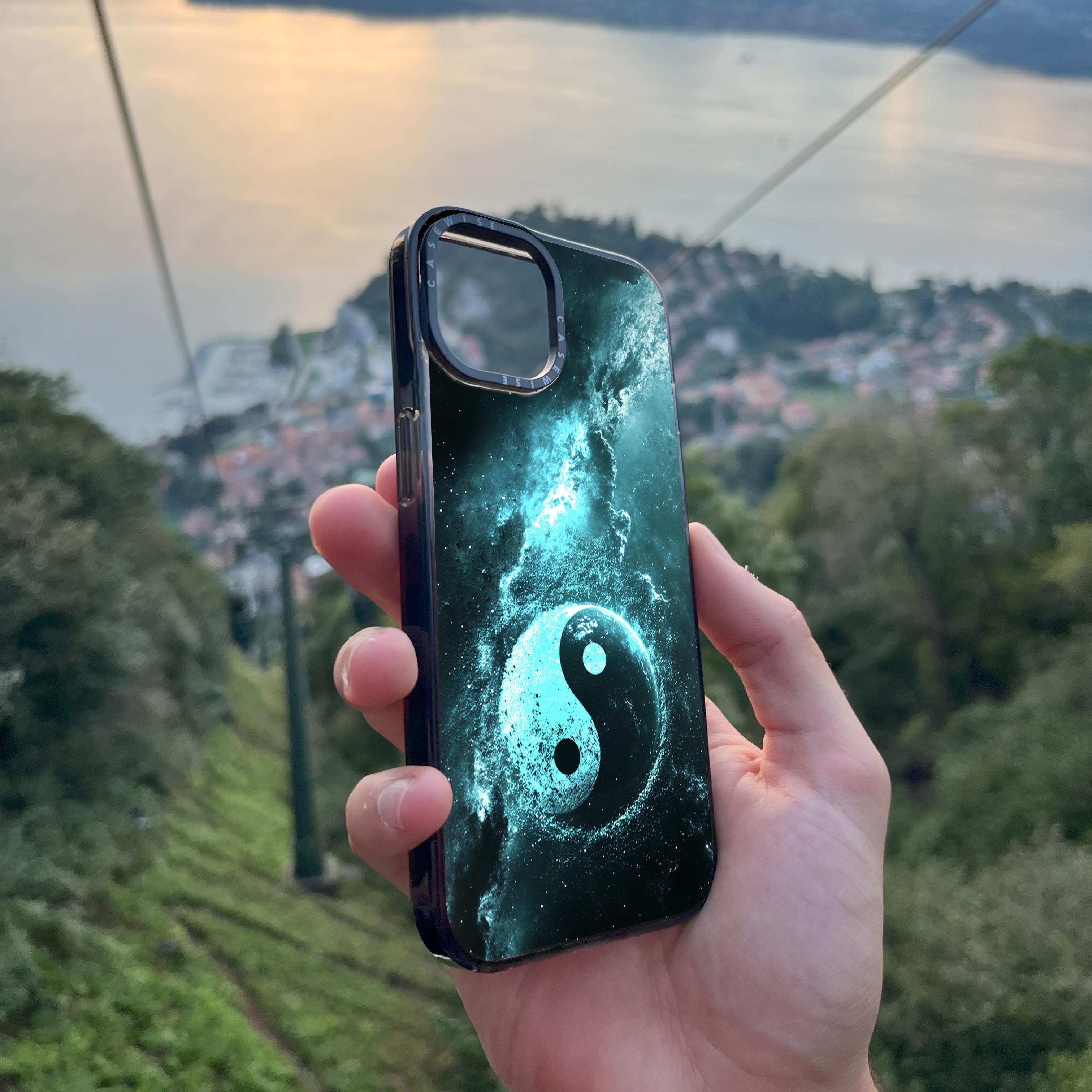 Cosmic Yin Yang - Etui