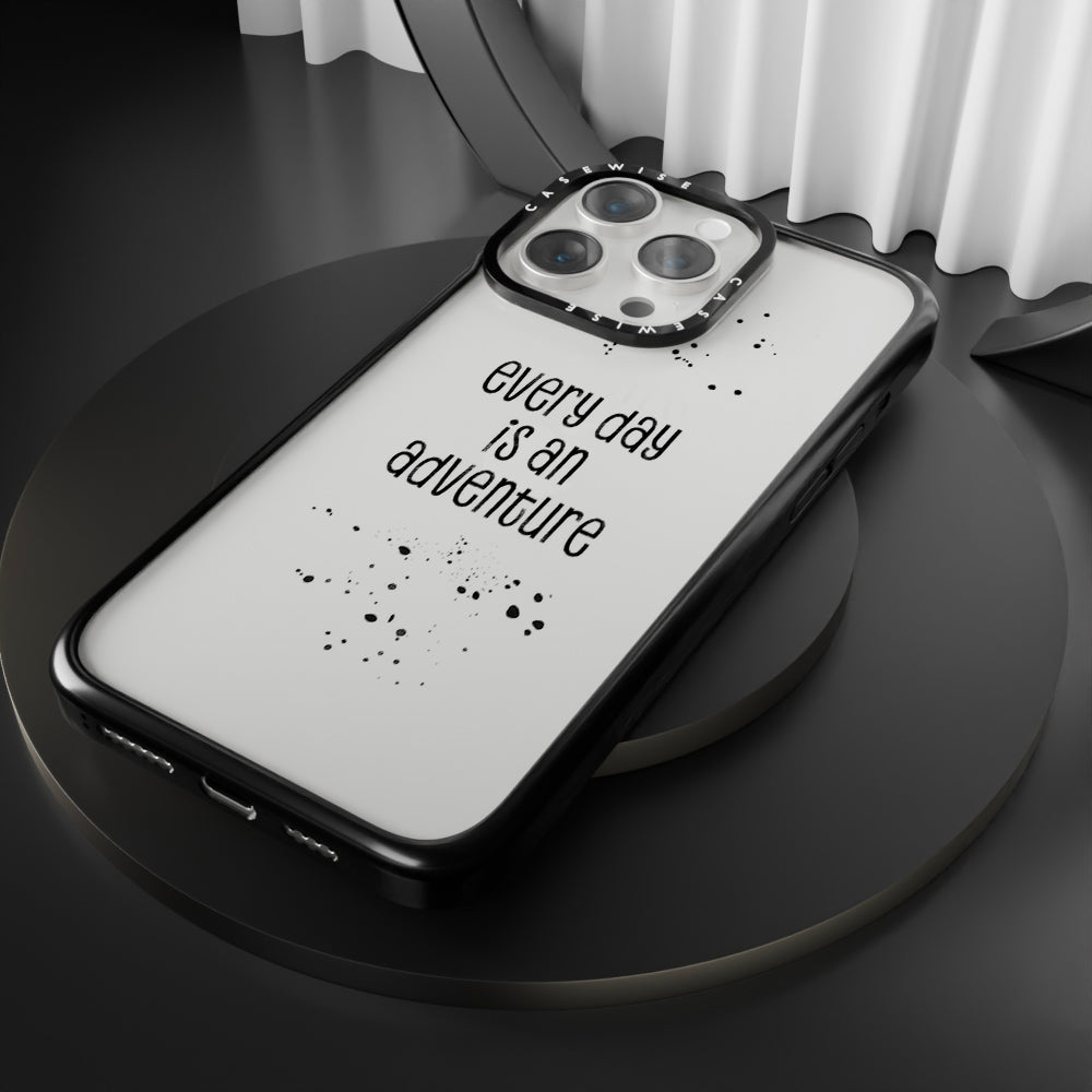 TEXT ART Every day is an adventure - Etui
