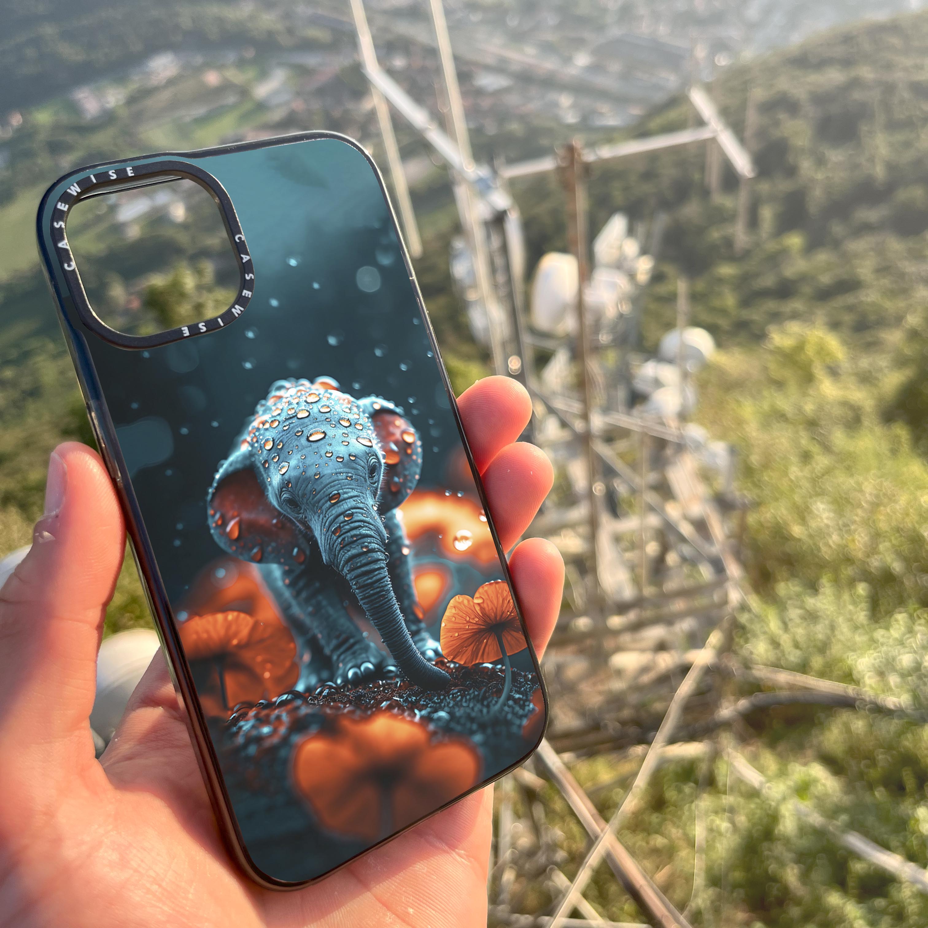 Tiny Baby Elephant Dewdrops - Etui