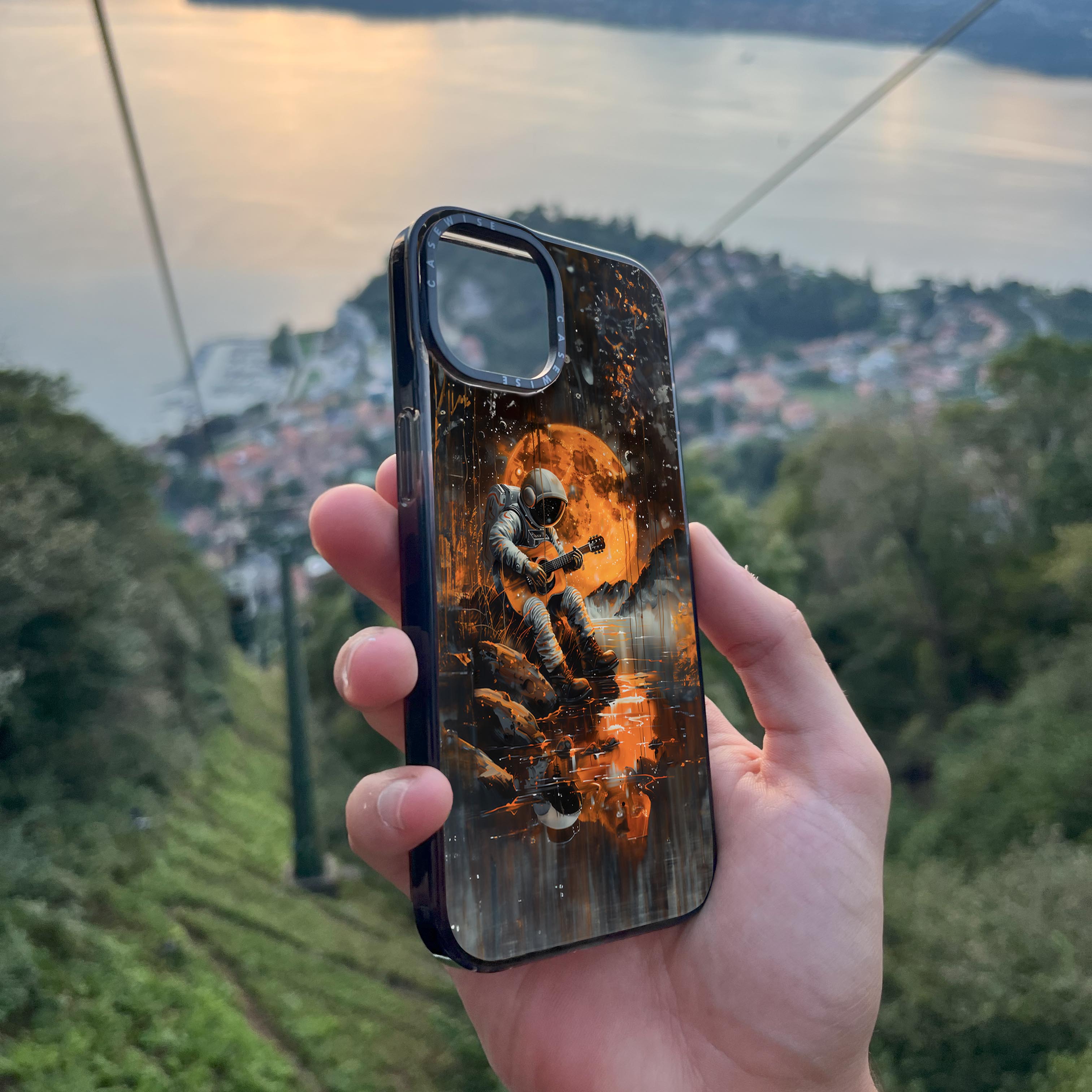 Astronaut at Lake - Etui
