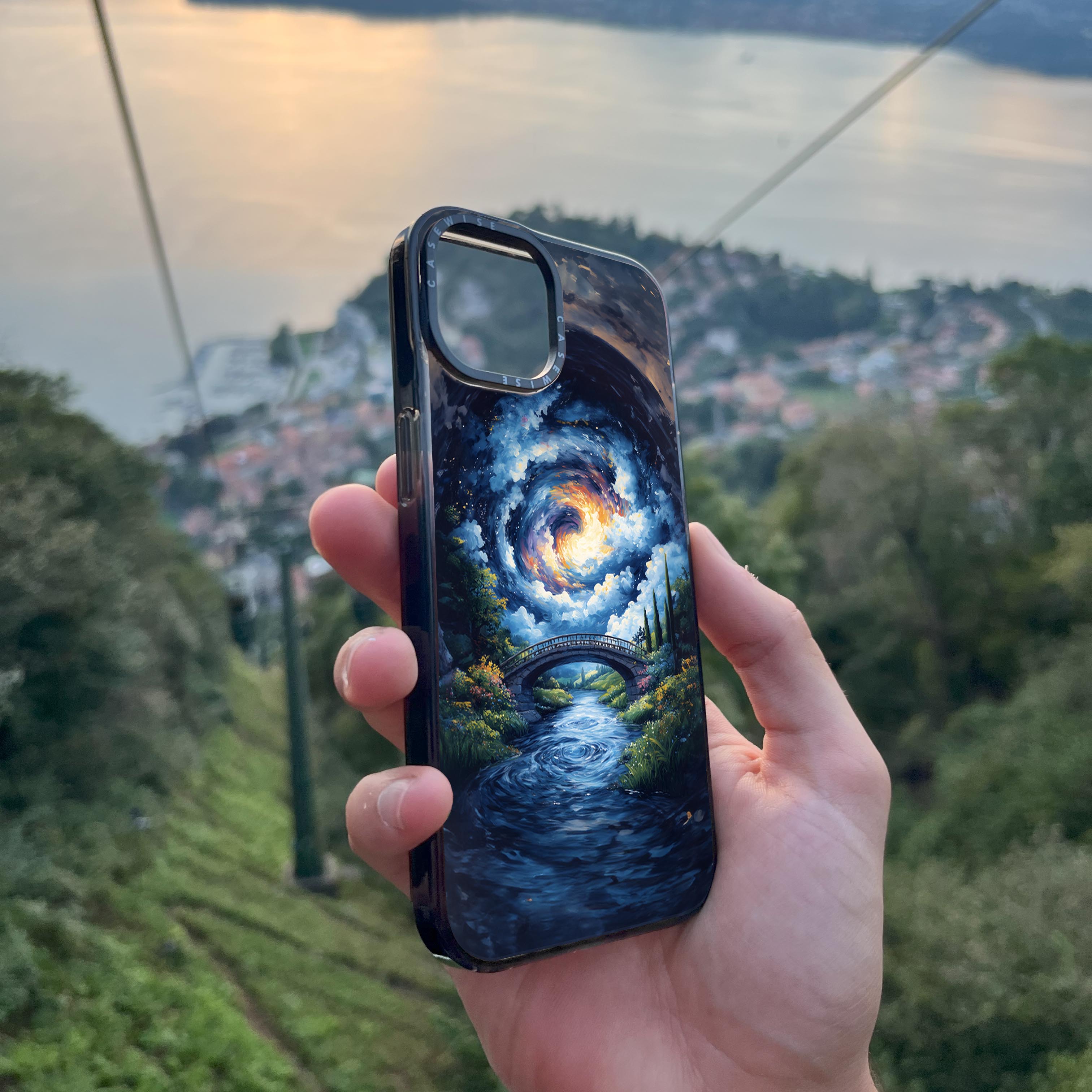 Cloudy Landscape - Etui