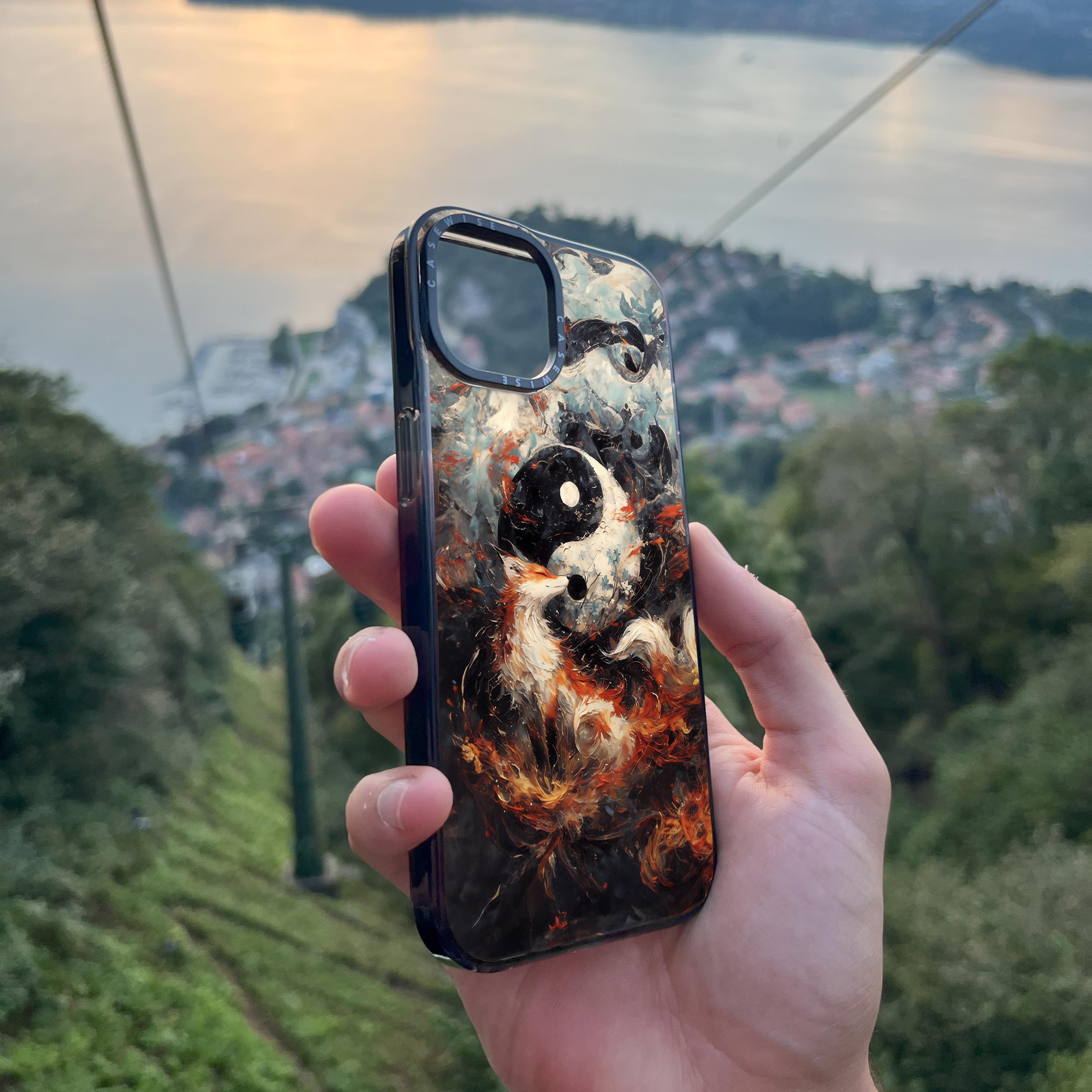Kitsune Yin and Yang Painting - Etui