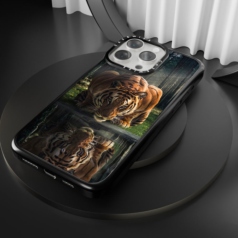 Tiger In The Woods - Etui