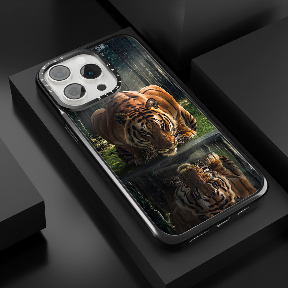 Tiger In The Woods - Etui