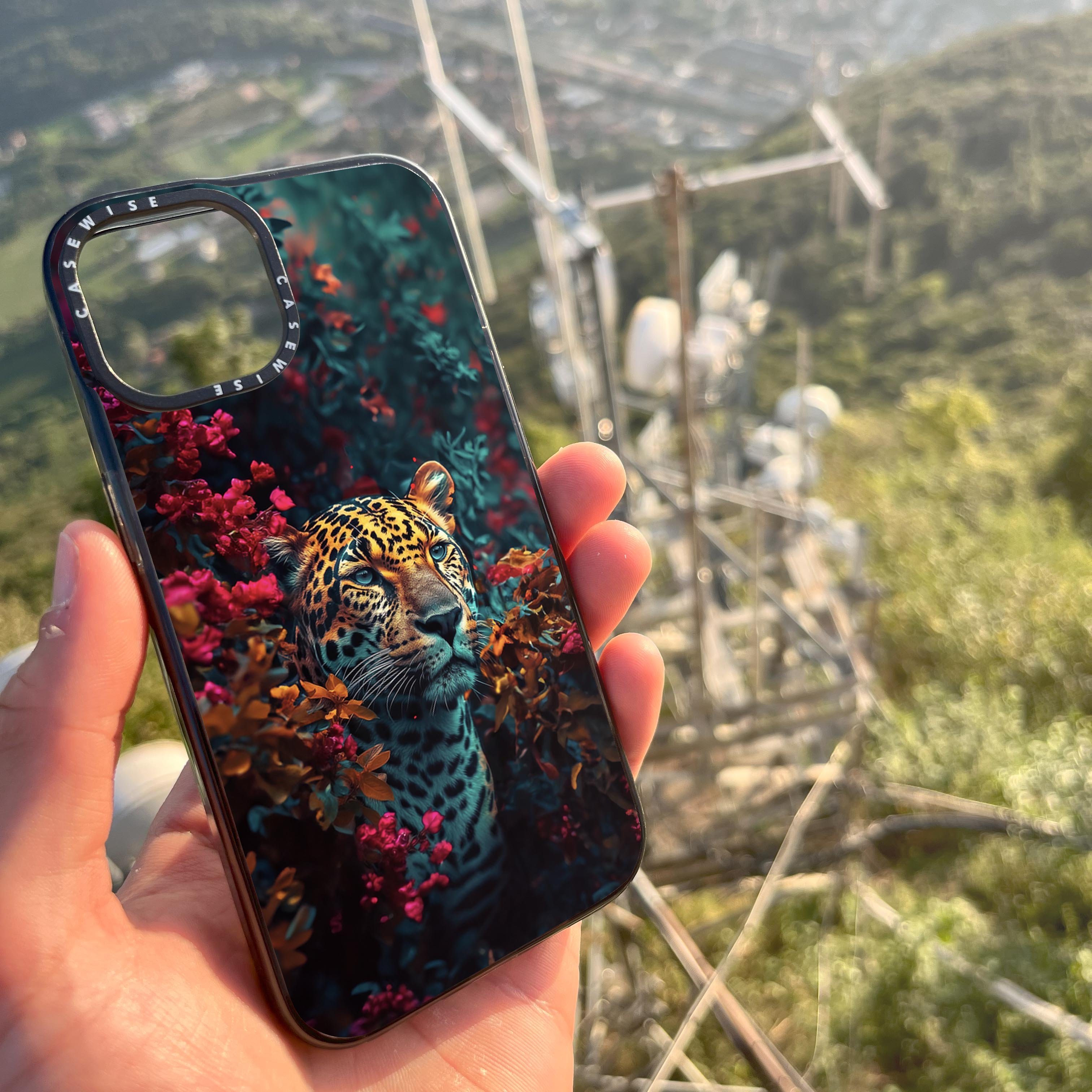 Jaguar in Roses - Etui