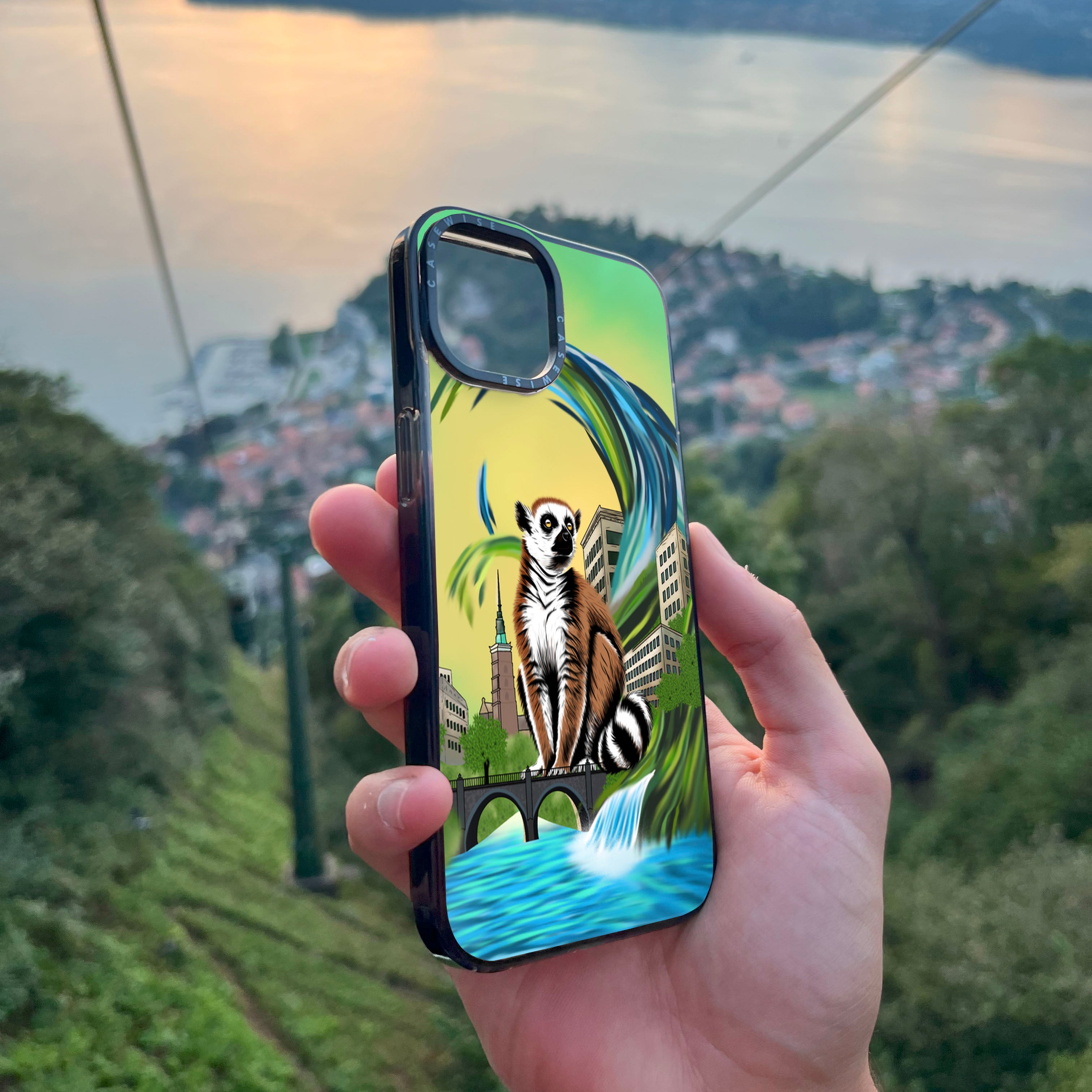 Lemur koroniasty w eko mieście - Etui