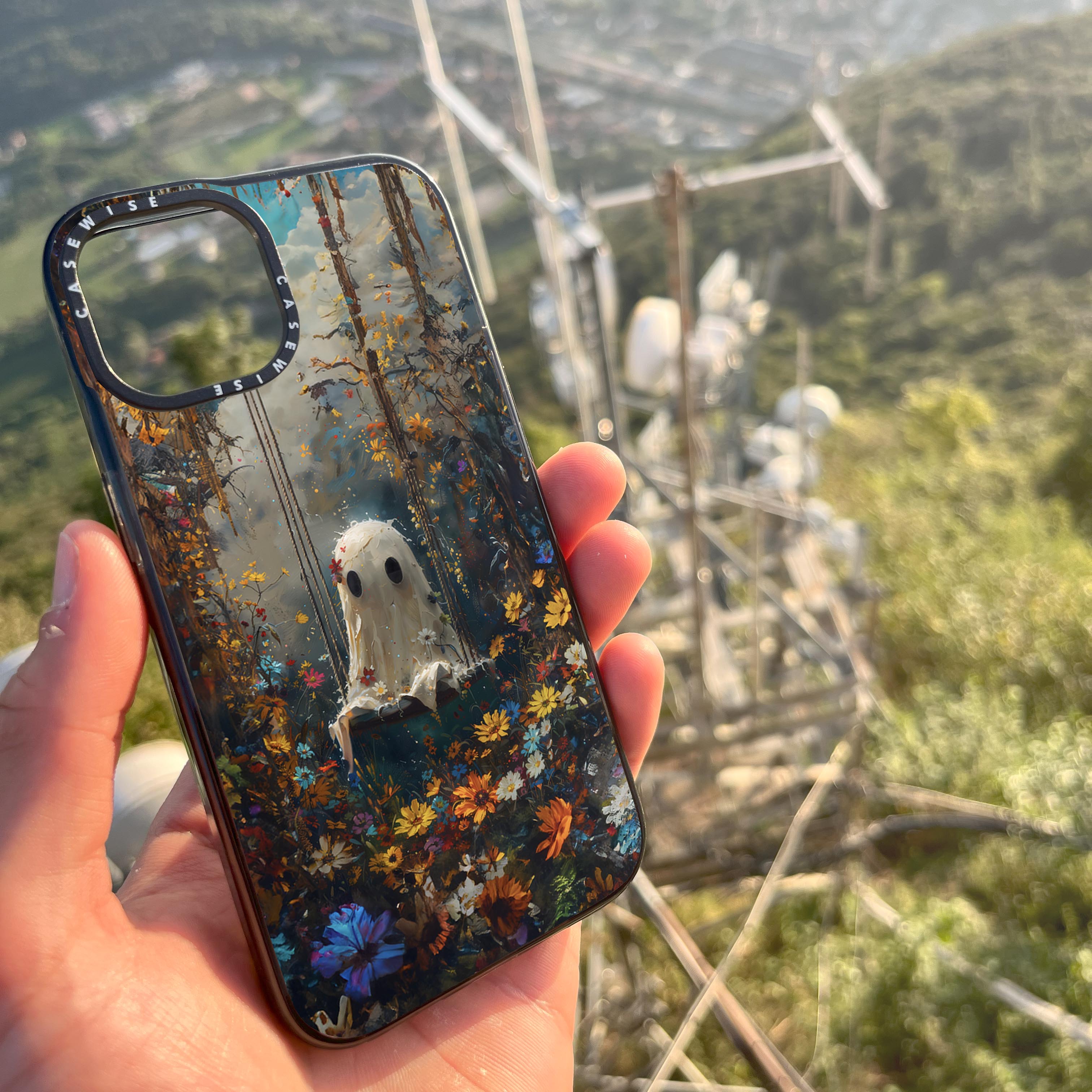 Floral Ghost in Forest - Etui