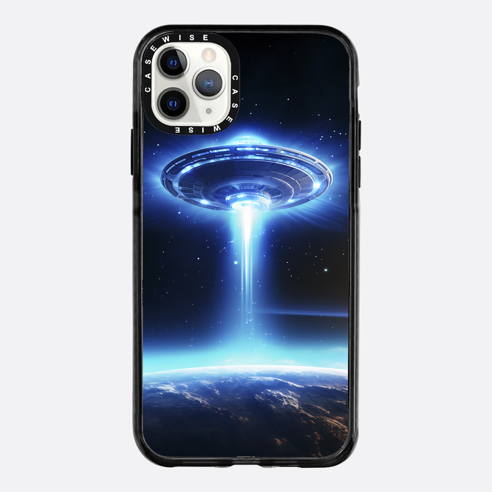 UFO Flying Saucer Space Ship in Orbit - Etui