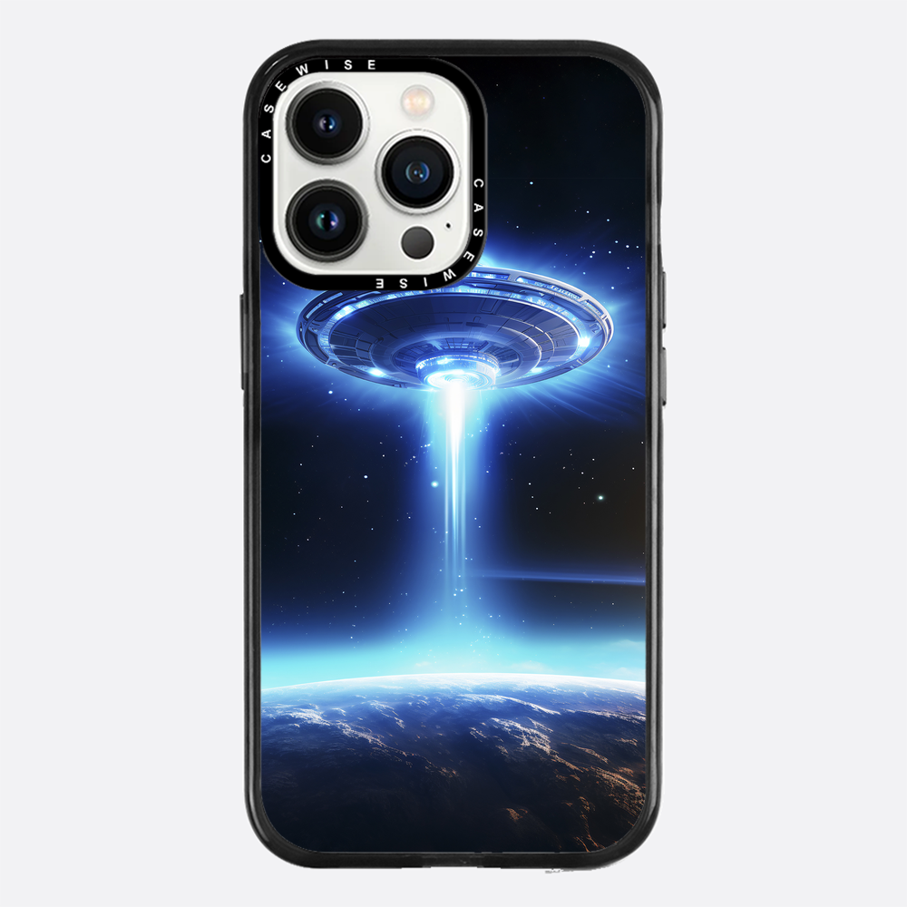 UFO Flying Saucer Space Ship in Orbit - Etui
