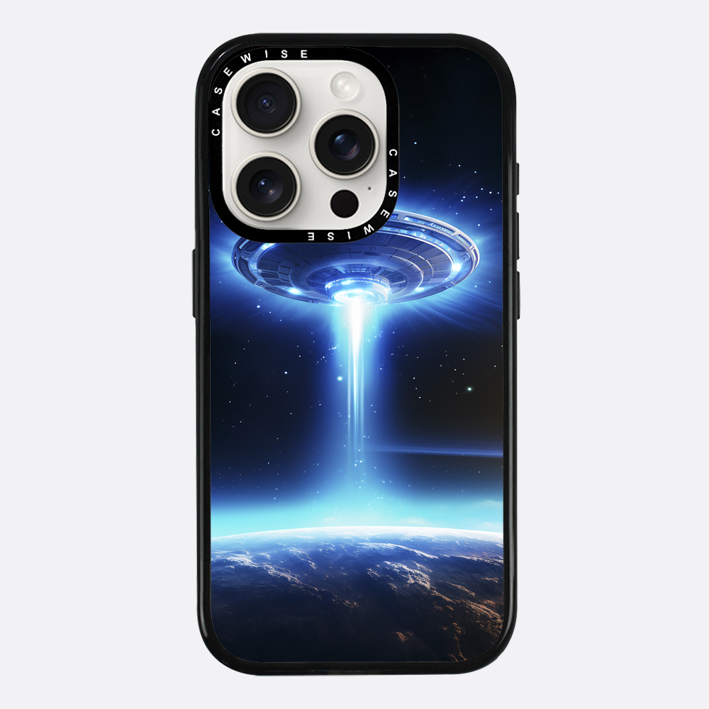 UFO Flying Saucer Space Ship in Orbit - Etui