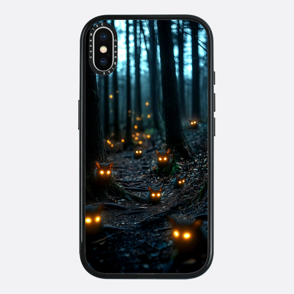 Dark Forest Glowing Eyes - Etui