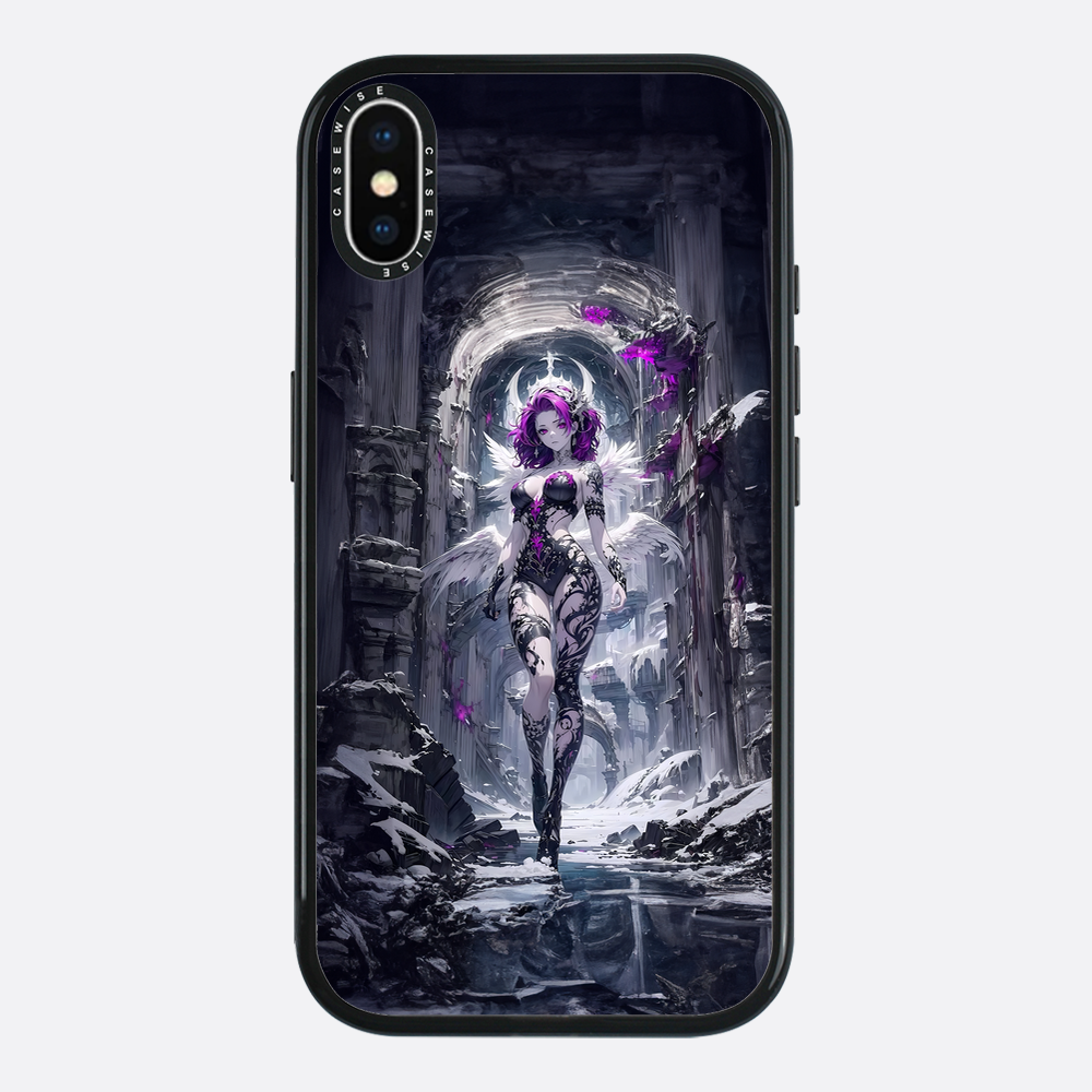 Lady in Purple White Dress - Etui