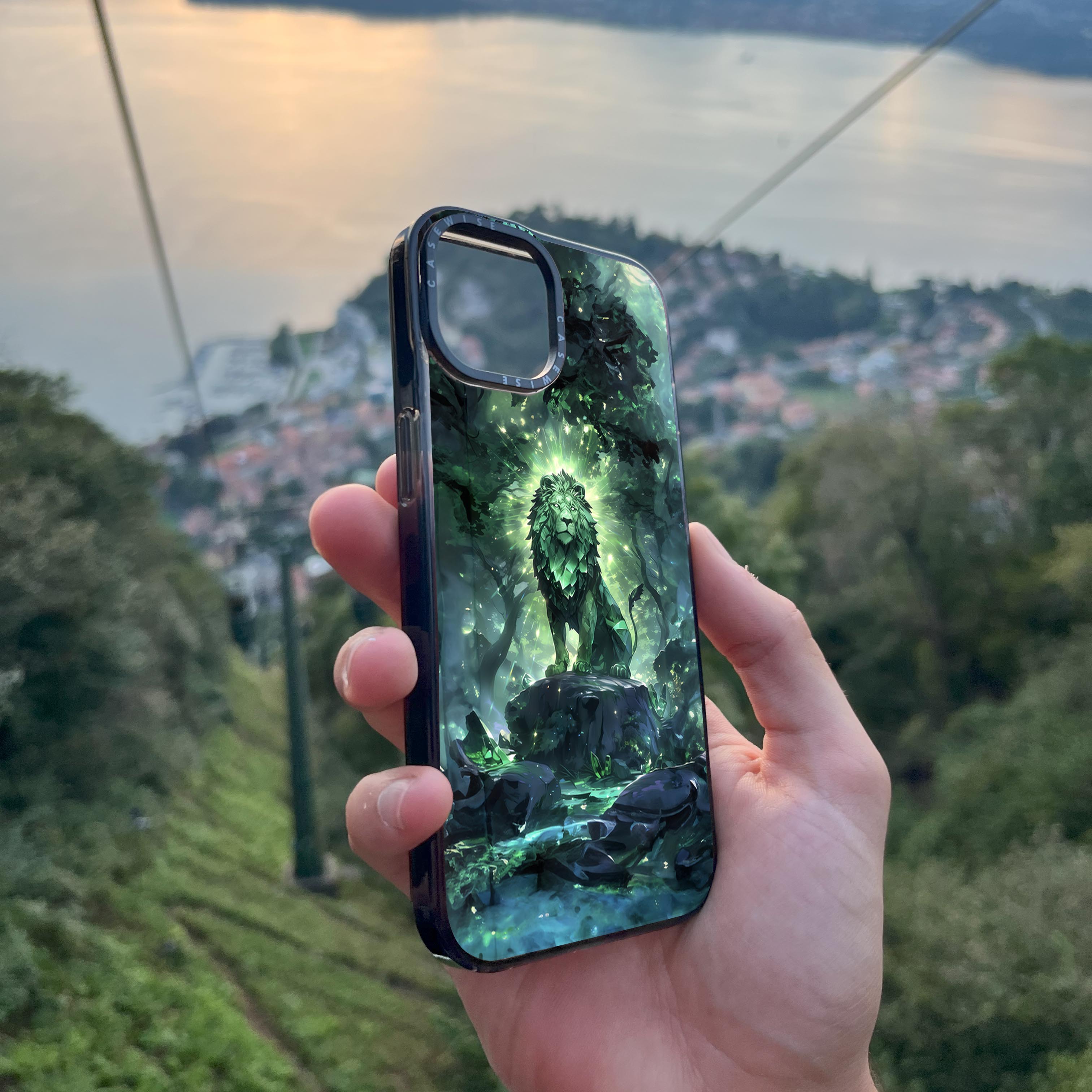 Emerald Lightning Lion - Etui