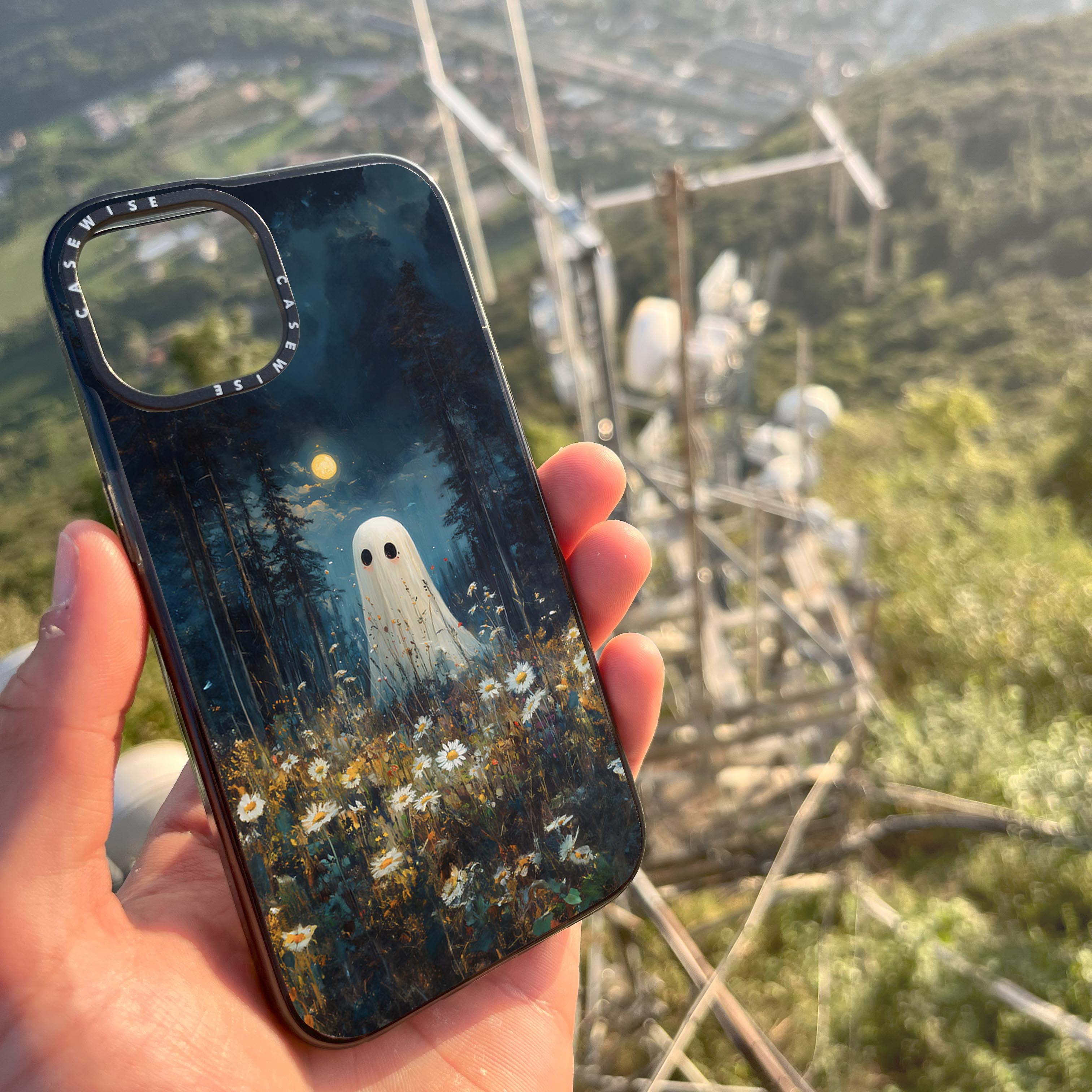 Dark Academia Ghost in Forest - Etui
