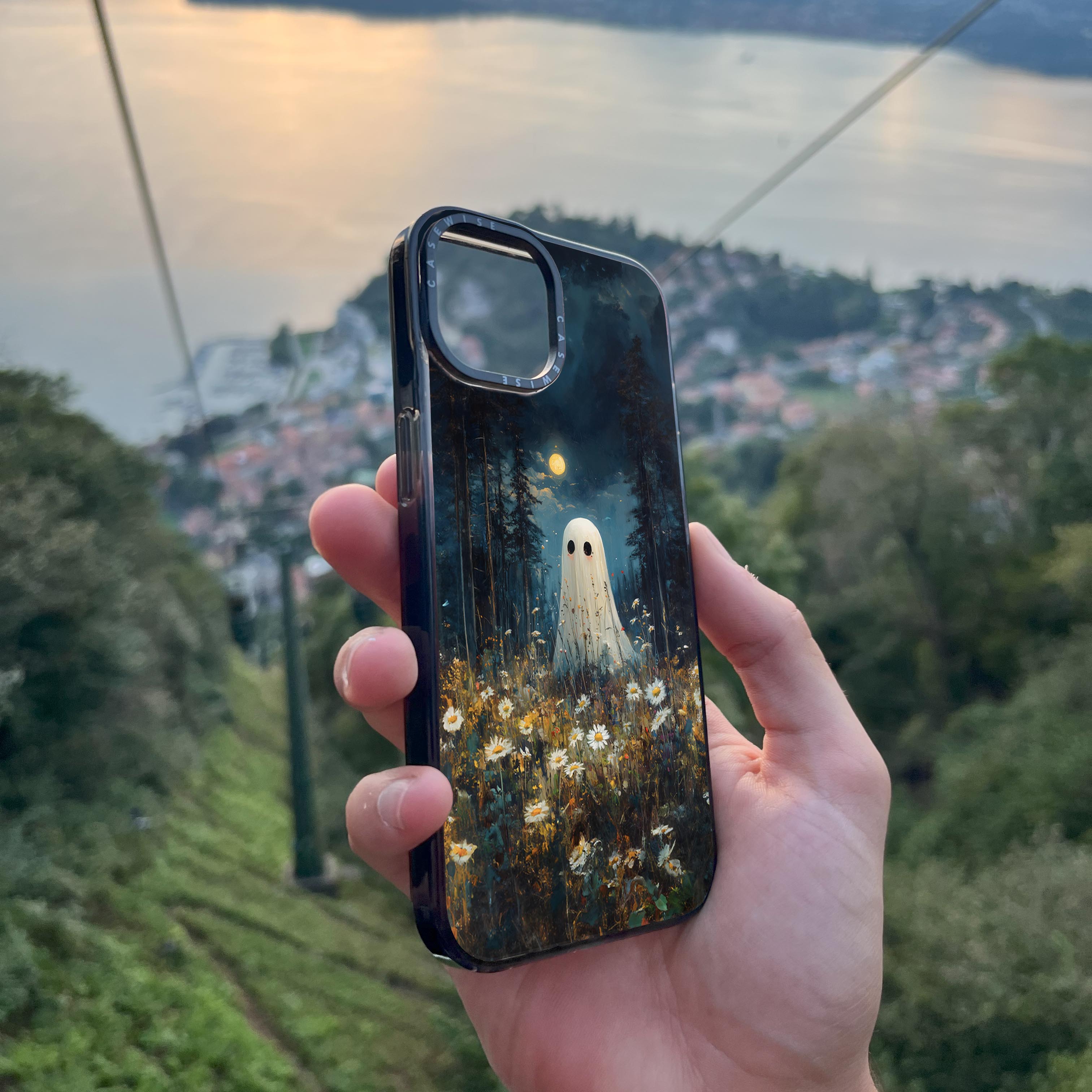 Dark Academia Ghost in Forest - Etui