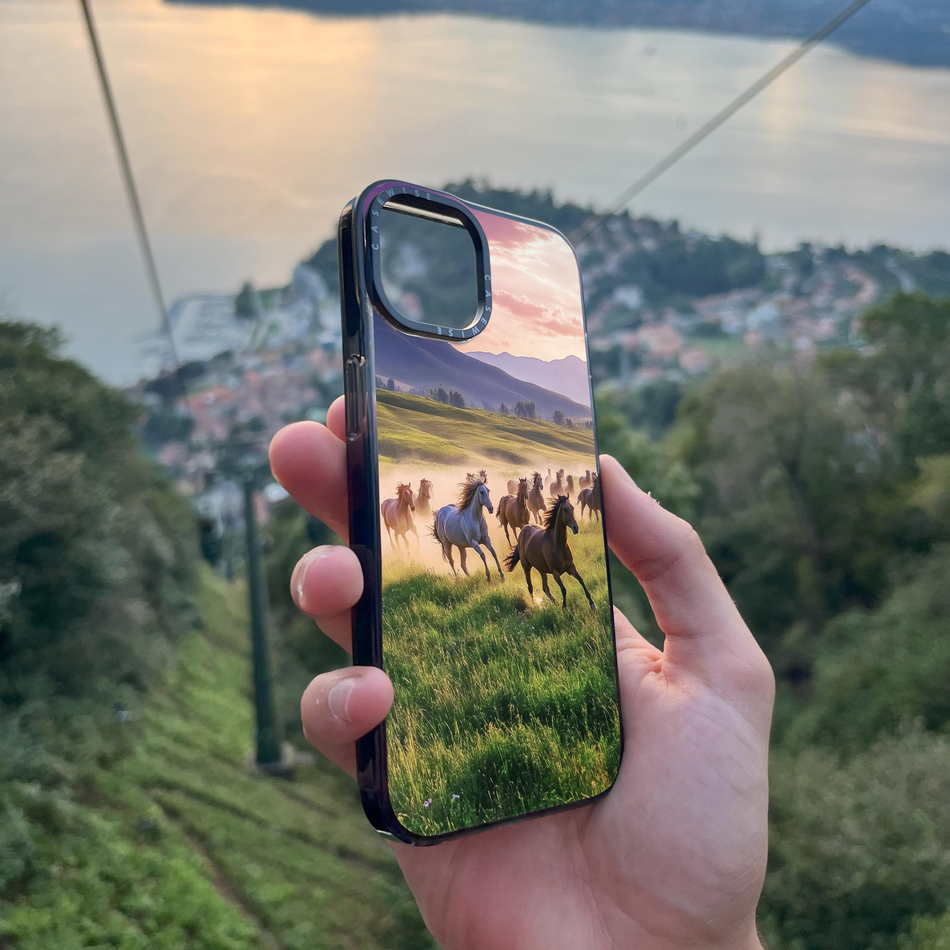 Running Horses Landscape - Etui