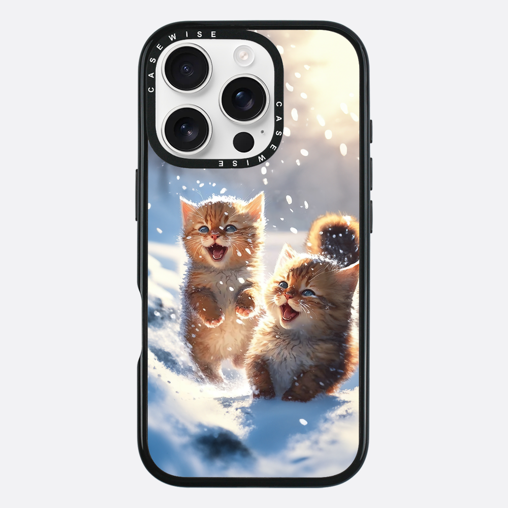 Cats playing in snow - Etui