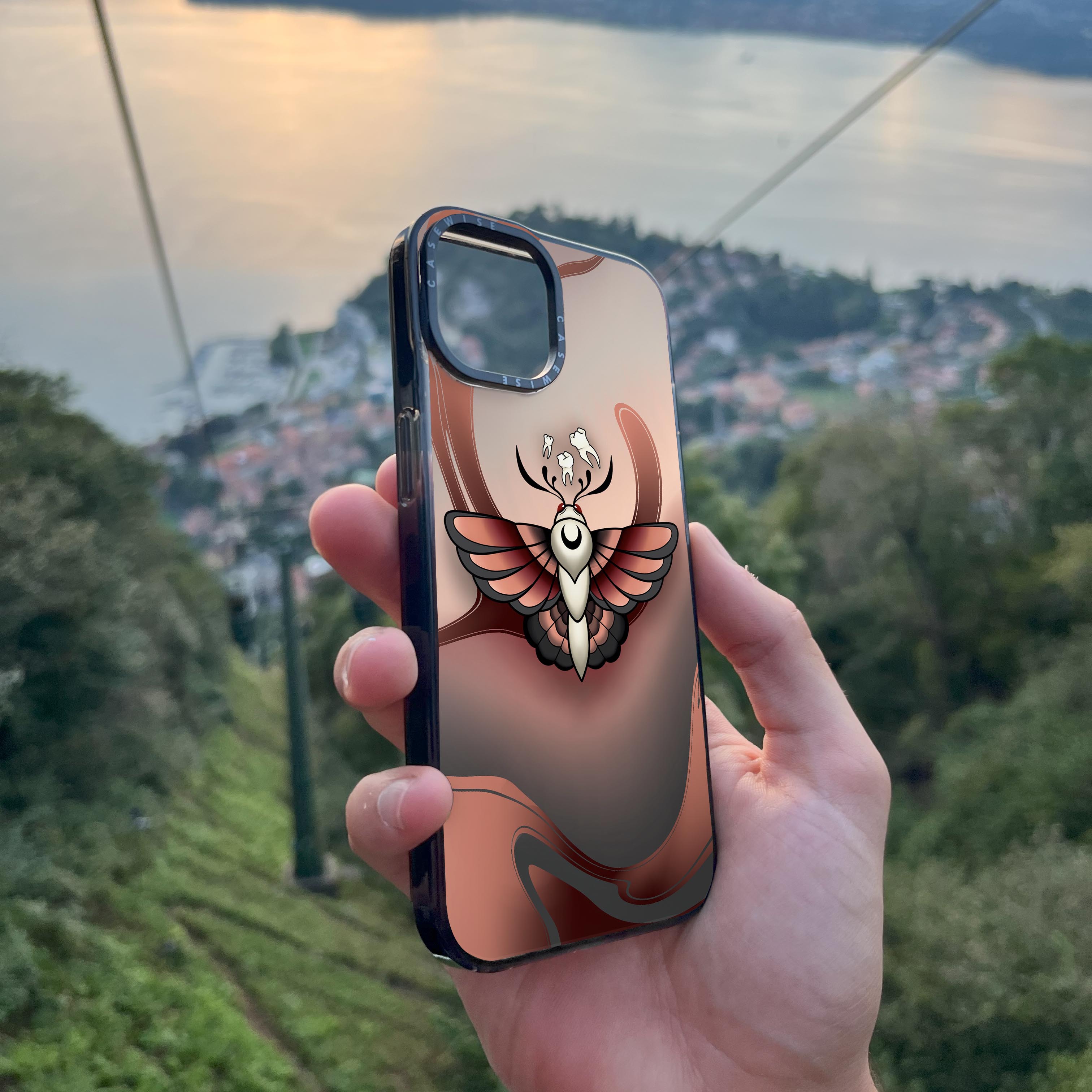 Zębata ćma - Etui