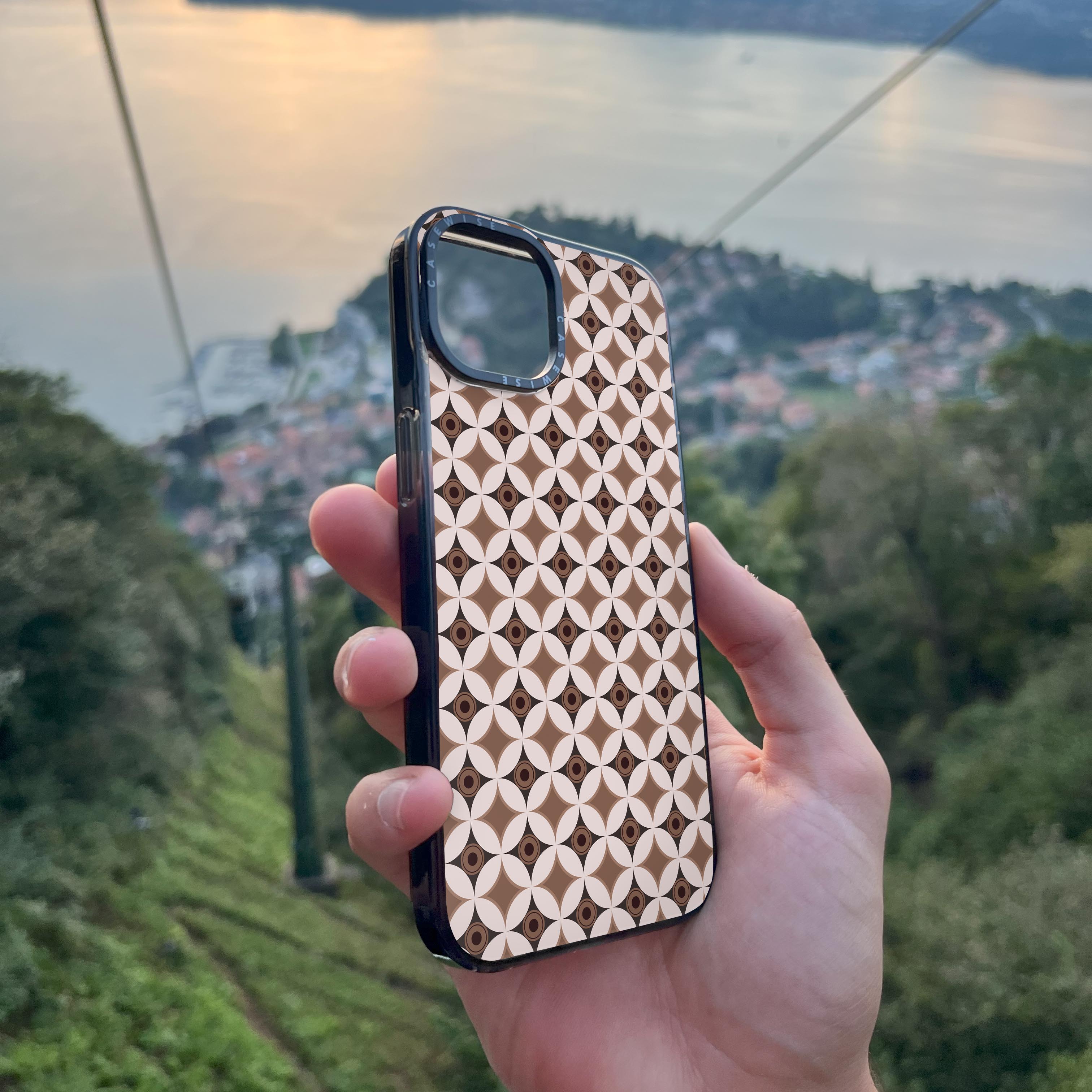 Wzór w stylu Mid Century Modern w okręgu - Etui